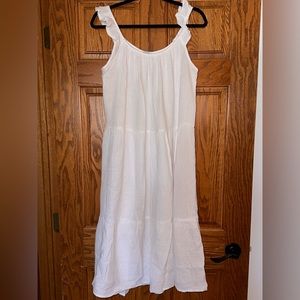 MIDI white dress 4our dreamers